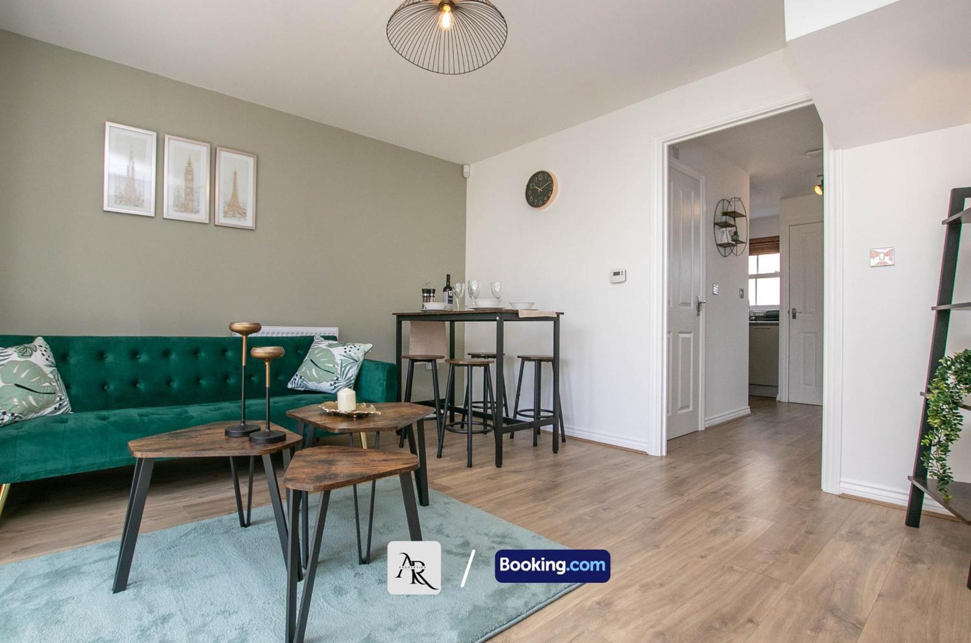 Cozy House By Ar Properties Short Lets & Serviced Accommodation Colchester Eksteriør bilde